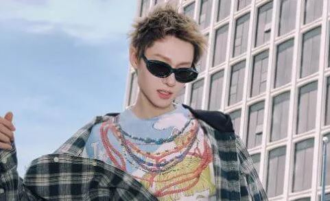 リーダーでプロデューサーでもあるマーティン